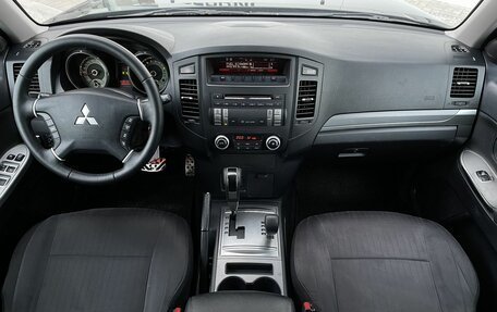 Mitsubishi Pajero IV, 2012 год, 1 899 000 рублей, 7 фотография