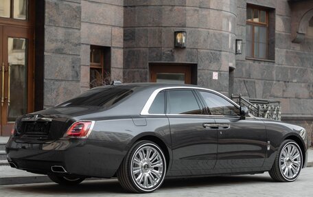 Rolls-Royce Ghost Series II рестайлинг, 2023 год, 57 300 000 рублей, 8 фотография