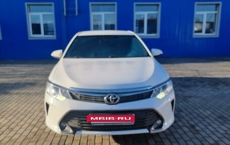 Toyota Camry, 2015 год, 2 100 000 рублей, 2 фотография