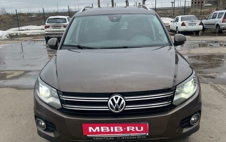 Volkswagen Tiguan I, 2013 год, 1 850 000 рублей, 2 фотография