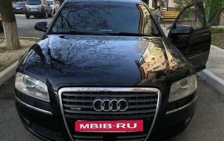 Audi A8, 2004 год, 785 000 рублей, 1 фотография