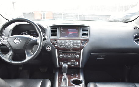 Nissan Pathfinder, 2015 год, 1 869 000 рублей, 7 фотография