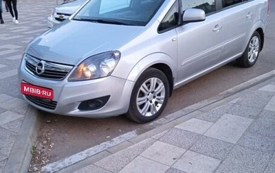 Opel Zafira B, 2013 год, 1 050 000 рублей, 1 фотография