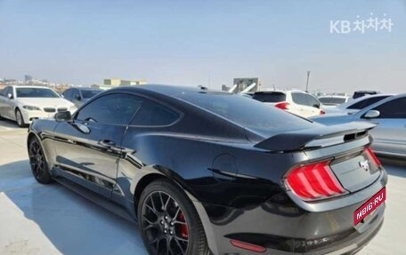 Ford Mustang VI рестайлинг, 2020 год, 2 600 000 рублей, 3 фотография