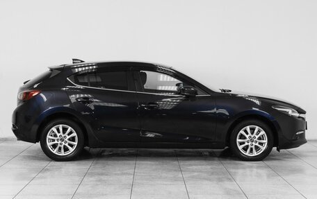 Mazda Axela, 2016 год, 1 669 000 рублей, 5 фотография