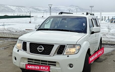 Nissan Pathfinder, 2013 год, 2 200 000 рублей, 3 фотография