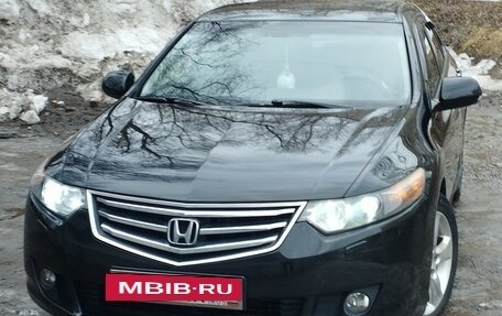 Honda Accord VIII рестайлинг, 2008 год, 1 100 000 рублей, 2 фотография
