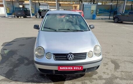 Volkswagen Polo IV рестайлинг, 2004 год, 340 000 рублей, 1 фотография