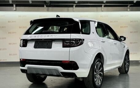 Land Rover Discovery Sport I рестайлинг, 2024 год, 6 150 000 рублей, 3 фотография