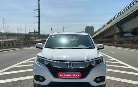 Honda Vezel, 2020 год, 1 808 000 рублей, 2 фотография