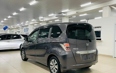 Honda Freed I, 2013 год, 1 550 000 рублей, 3 фотография