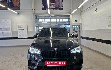 BMW X5, 2018 год, 5 850 000 рублей, 2 фотография