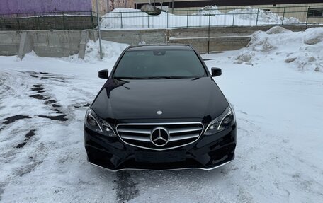 Mercedes-Benz E-Класс, 2015 год, 2 000 000 рублей, 5 фотография