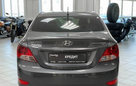 Hyundai Solaris II рестайлинг, 2011 год, 899 000 рублей, 4 фотография