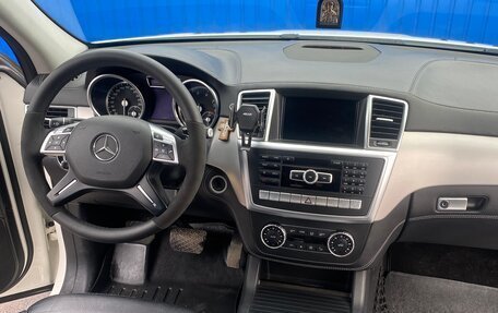 Mercedes-Benz M-Класс, 2014 год, 2 900 000 рублей, 4 фотография