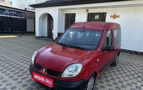 Renault Kangoo II рестайлинг, 2006 год, 445 000 рублей, 2 фотография