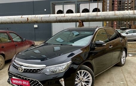 Toyota Camry, 2013 год, 2 150 000 рублей, 2 фотография