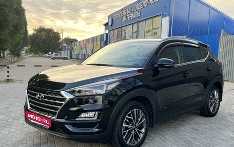 Hyundai Tucson III, 2018 год, 2 780 000 рублей, 2 фотография