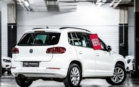 Volkswagen Tiguan I, 2015 год, 1 727 000 рублей, 4 фотография