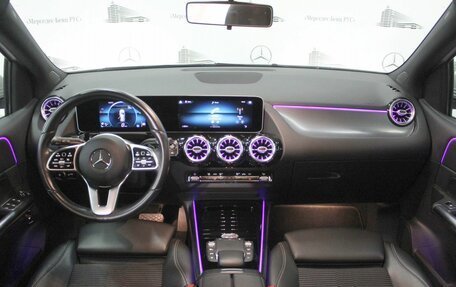 Mercedes-Benz B-Класс, 2020 год, 2 600 000 рублей, 5 фотография