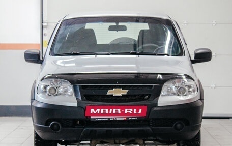Chevrolet Niva I рестайлинг, 2017 год, 729 540 рублей, 3 фотография