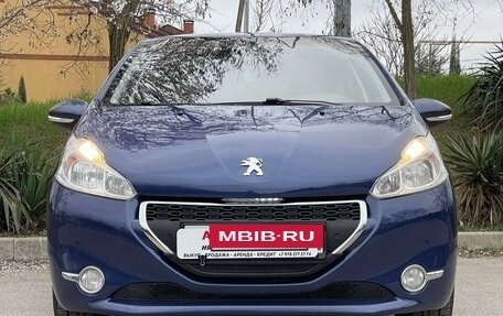 Peugeot 208 II, 2013 год, 835 000 рублей, 3 фотография