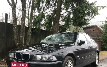 BMW 5 серия, 2001 год, 900 000 рублей, 2 фотография