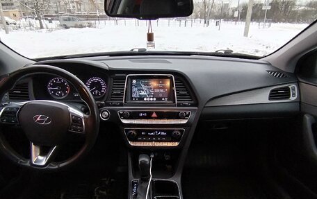 Hyundai Sonata VII, 2018 год, 1 500 000 рублей, 2 фотография
