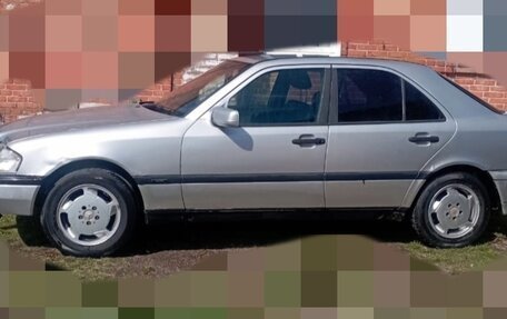 Mercedes-Benz C-Класс, 1997 год, 215 000 рублей, 3 фотография