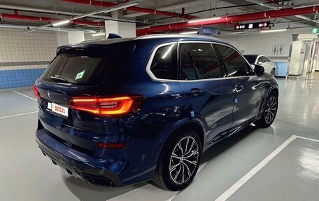 BMW X5, 2019 год, 5 800 000 рублей, 4 фотография