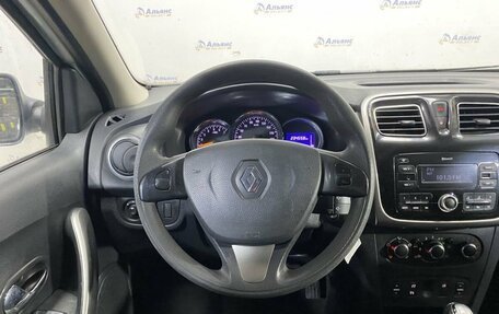 Renault Logan II, 2018 год, 705 000 рублей, 10 фотография
