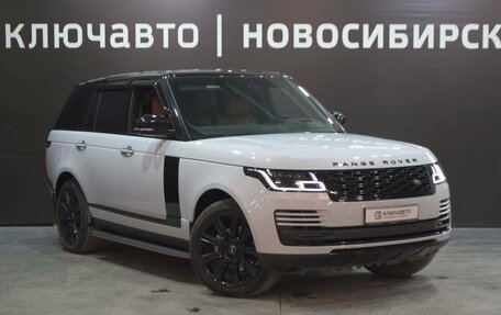 Land Rover Range Rover IV рестайлинг, 2018 год, 8 390 000 рублей, 3 фотография