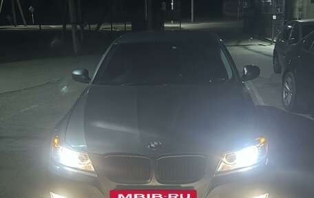 BMW 3 серия, 2008 год, 560 000 рублей, 2 фотография