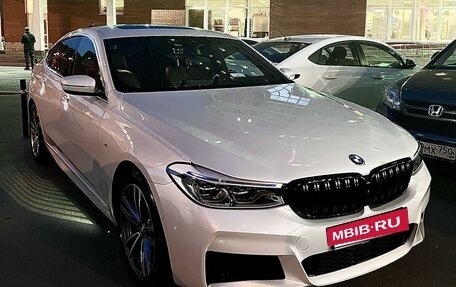 BMW 6 серия, 2019 год, 6 280 000 рублей, 2 фотография