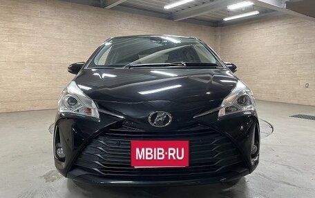 Toyota Vitz, 2019 год, 910 000 рублей, 2 фотография
