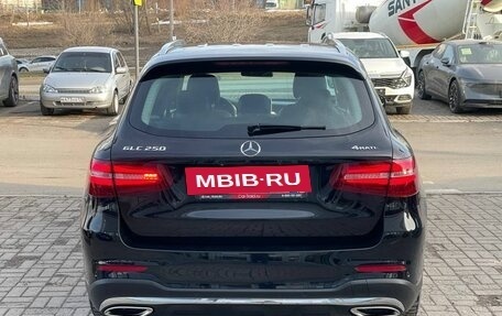 Mercedes-Benz GLC, 2016 год, 3 290 000 рублей, 6 фотография