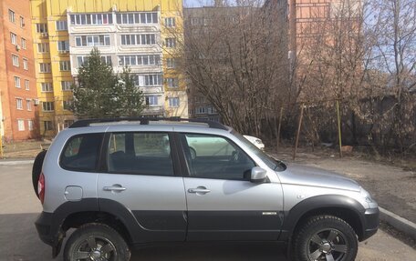 Chevrolet Niva I рестайлинг, 2016 год, 950 000 рублей, 2 фотография