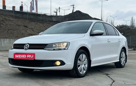 Volkswagen Jetta VI, 2014 год, 1 269 000 рублей, 3 фотография