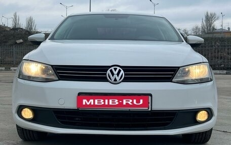 Volkswagen Jetta VI, 2014 год, 1 269 000 рублей, 5 фотография