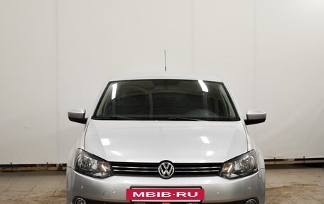 Volkswagen Polo VI (EU Market), 2011 год, 950 000 рублей, 3 фотография