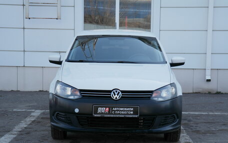 Volkswagen Polo VI (EU Market), 2013 год, 655 000 рублей, 2 фотография