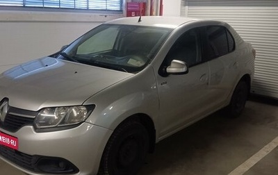 Renault Logan II, 2018 год, 900 000 рублей, 1 фотография