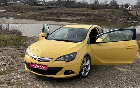 Opel Astra J, 2012 год, 930 000 рублей, 1 фотография