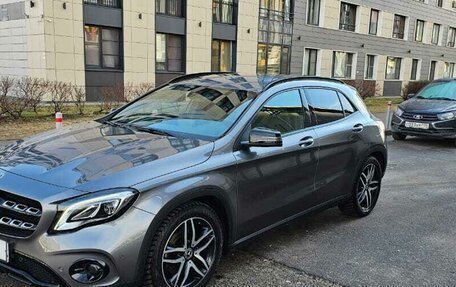 Mercedes-Benz GLA, 2019 год, 3 450 000 рублей, 4 фотография