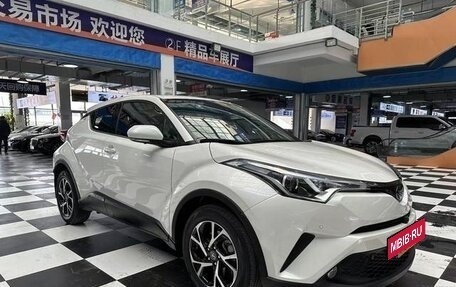 Toyota C-HR I рестайлинг, 2020 год, 1 999 999 рублей, 3 фотография