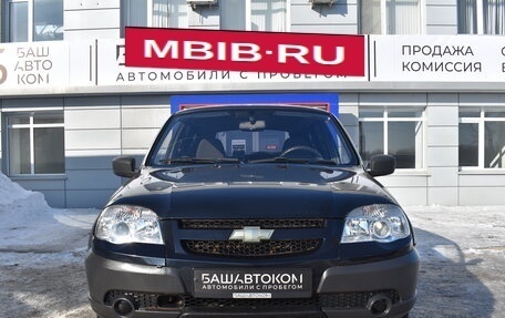 Chevrolet Niva I рестайлинг, 2012 год, 640 000 рублей, 2 фотография