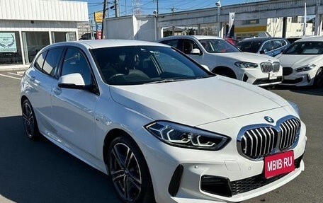 BMW 1 серия, 2020 год, 2 600 000 рублей, 1 фотография