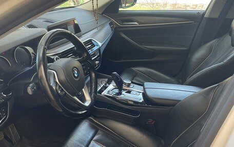 BMW 5 серия, 2018 год, 3 850 000 рублей, 3 фотография