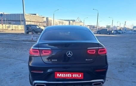 Mercedes-Benz GLC, 2019 год, 5 600 000 рублей, 3 фотография