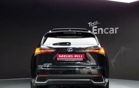 Lexus NX I, 2020 год, 3 200 000 рублей, 4 фотография